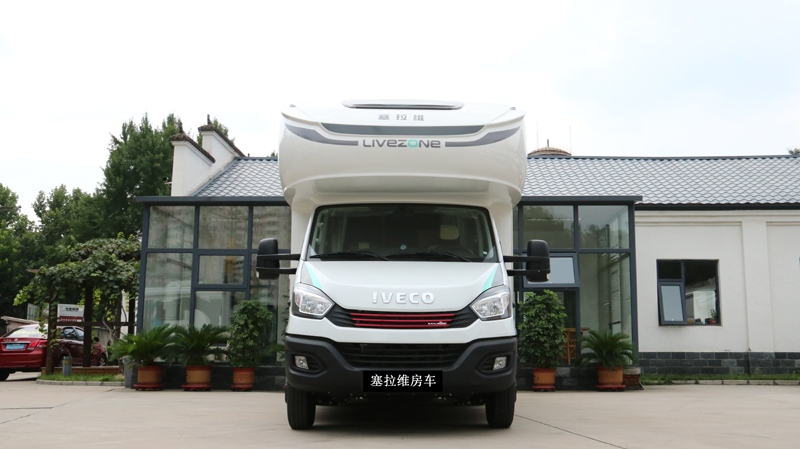 皮卡房車和依維柯房車你會選哪種？