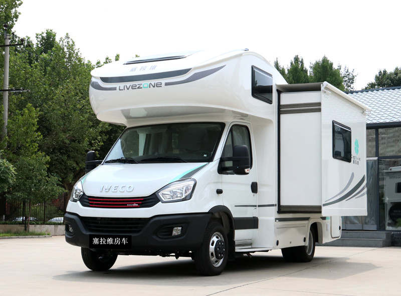 要大空間也更舒適，這樣的房車很棒