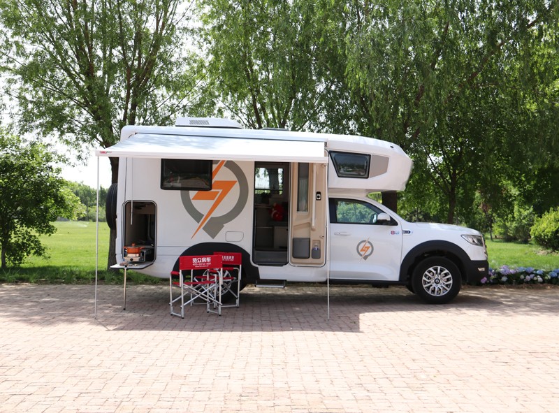 不只有空間，這臺房車還有哪里？