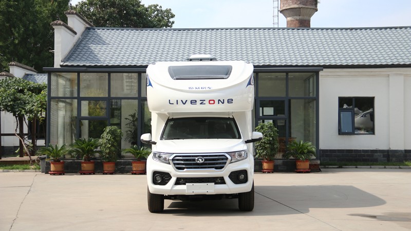 有四驅(qū)才是王道，這兩款國產(chǎn)房車可選