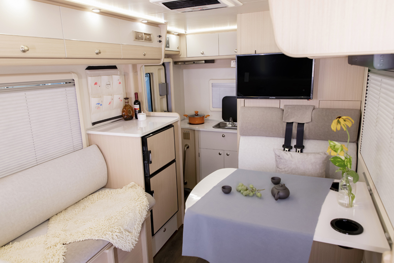 有四驅(qū)才是王道，這兩款國產(chǎn)房車可選