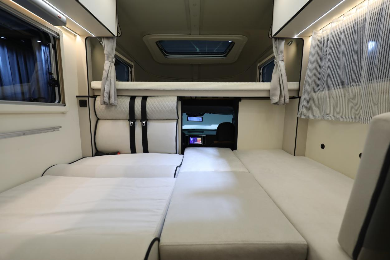 售價公布l自由炮C耀目上市！