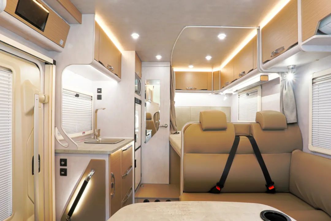 向“偽性價(jià)比”房車出擊，第五代塞拉維來襲！